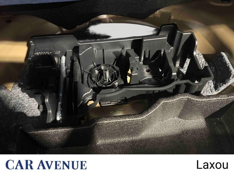 Used PEUGEOT 2008 1.2 Hybrid 136ch GT e-DCS6 2024 Gris € 25492 in Nancy