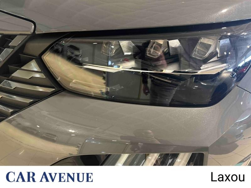 Used PEUGEOT 2008 1.2 Hybrid 136ch GT e-DCS6 2024 Gris € 25492 in Nancy
