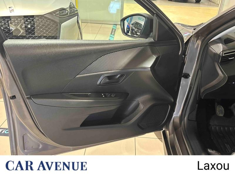 Used PEUGEOT 208 Affaire 1.5 BlueHDi 100 Premium 2021 Gris Platinium métal € 11595 in Nancy