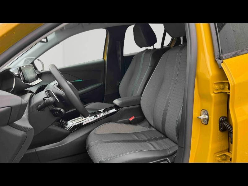 Used PEUGEOT 208 1.2 PureTech 100ch S&S Allure EAT8 2024 Jaune € 16671 in Nancy