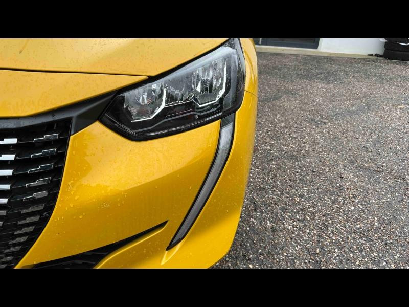 Used PEUGEOT 208 1.2 PureTech 100ch S&S Allure EAT8 2024 Jaune € 16671 in Nancy