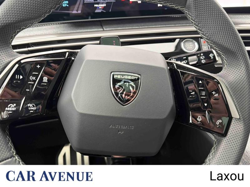 Used PEUGEOT 5008 Hybride Rechargeable Plug-in 195ch GT Exclusive e-DCS7 2026 Noir Perla Nera (M) € 54290 in Nancy