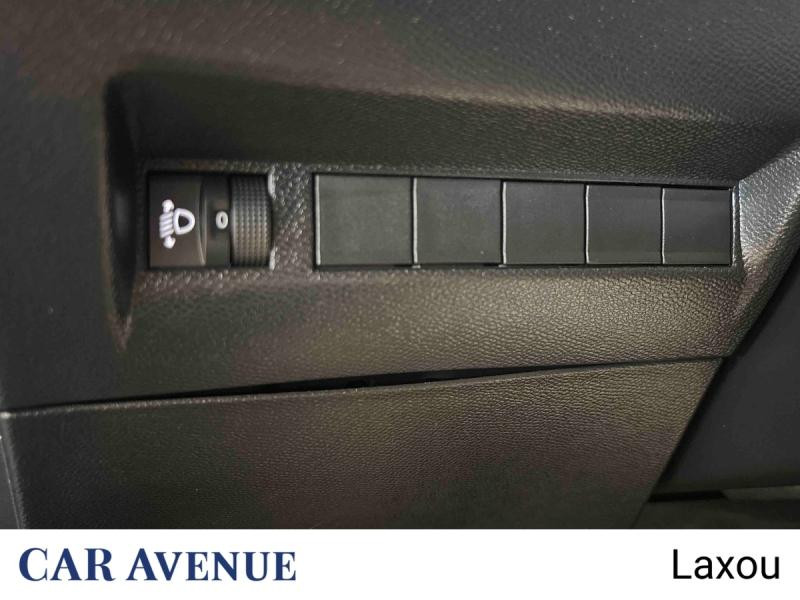 Used PEUGEOT 2008 1.2 100ch S&S Allure 2024 Bleu Vertigo (S) € 18816 in Nancy