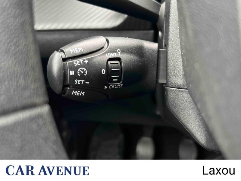 Used PEUGEOT 208 1.2 PureTech 75ch S&S Like 2021 Blanc Banquise (O) € 9699 in Nancy