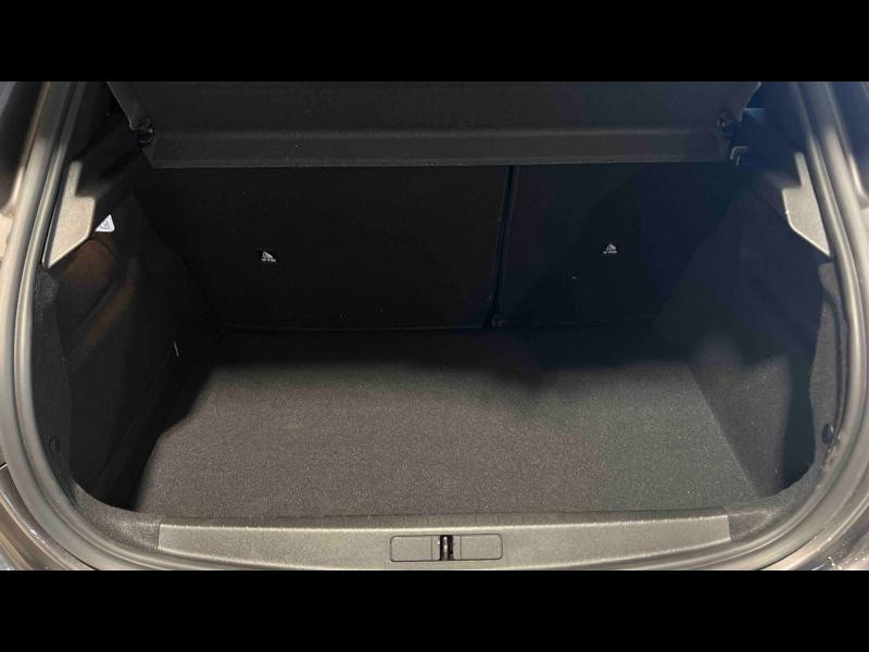 Used PEUGEOT 208 1.2 PureTech 100ch S&S Allure 2022 Gris Platinium (M) € 13502 in Nancy