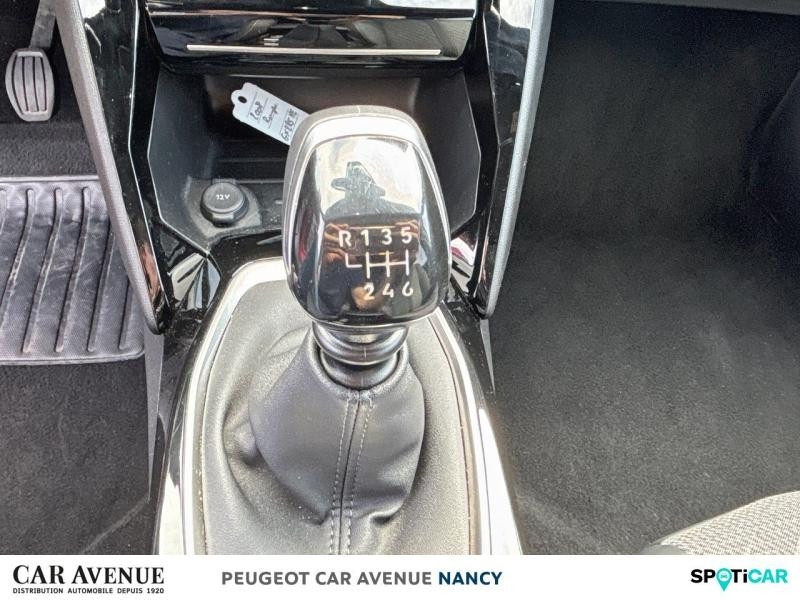 Used PEUGEOT 2008 1.2 PureTech 100ch S&S Allure 2024 Rouge Elixir (S) € 15235 in Nancy
