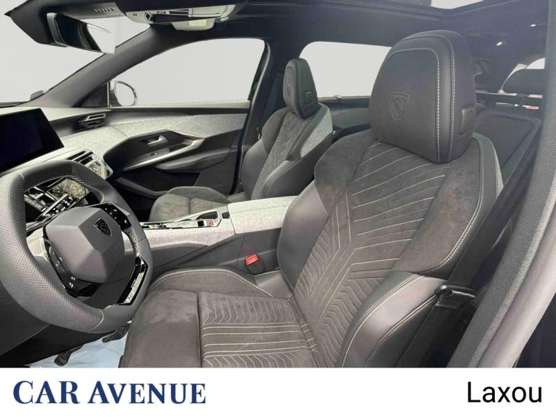 Used PEUGEOT 5008 Hybride Rechargeable Plug-in 195ch GT Exclusive e-DCS7 2026 Noir Perla Nera (M) € 54290 in Nancy