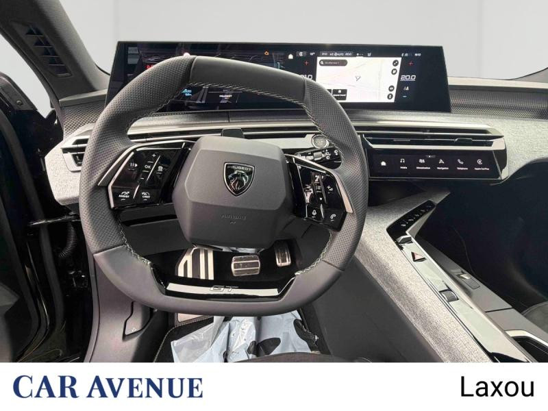 Used PEUGEOT 5008 Hybride Rechargeable Plug-in 195ch GT Exclusive e-DCS7 2026 Noir Perla Nera (M) € 54290 in Nancy