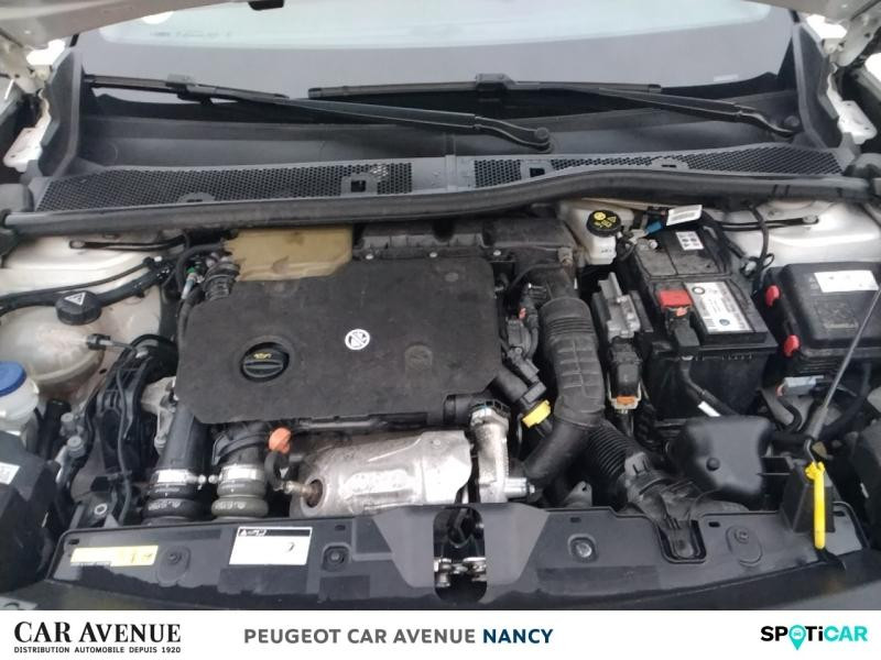 Used PEUGEOT 2008 1.5 BlueHDi 130ch S&S GT Pack EAT8 2022 Blanc Nacré (N) € 18294 in Nancy