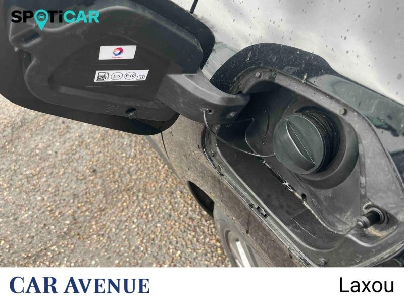 Used PEUGEOT 208 1.2 PureTech 100ch S&S Style 2022 Noir Perla Nera (M) € 12532 in Nancy