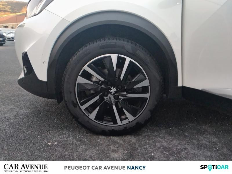 Used PEUGEOT 2008 1.5 BlueHDi 130ch S&S GT Pack EAT8 2022 Blanc Nacré (N) € 18294 in Nancy