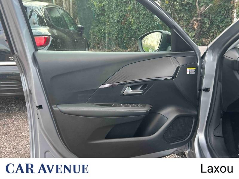 Used PEUGEOT 208 1.2 Hybrid 100ch Allure e-DCS6 2024 Gris Artense (M) € 19890 in Nancy