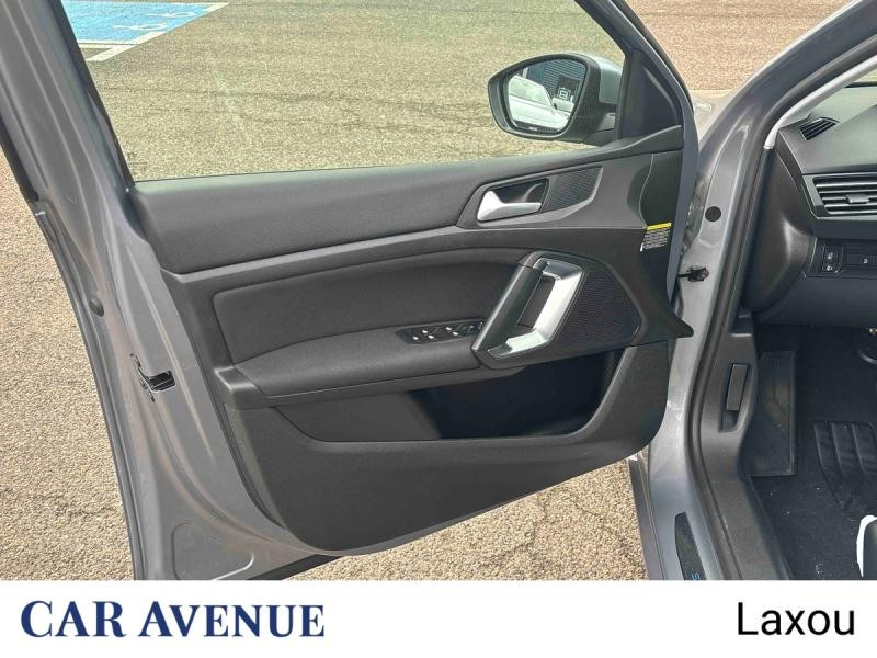 Used PEUGEOT 308 1.2 PureTech 130ch E6.c S&S Style EAT8 2018 Gris Artense € 12986 in Nancy