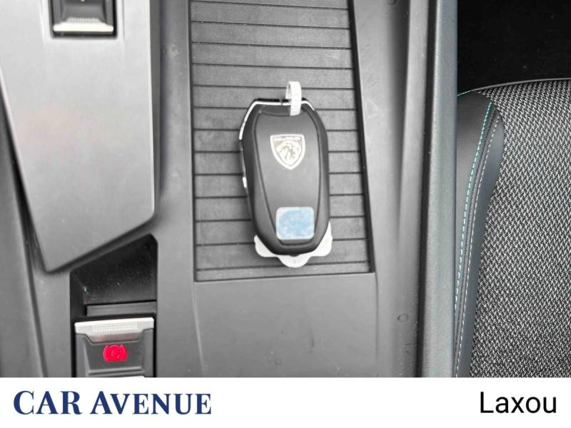 Used PEUGEOT 308 1.2 PureTech 130ch S&S Allure EAT8 2023 Blanc Okénite (M) € 16976 in Nancy