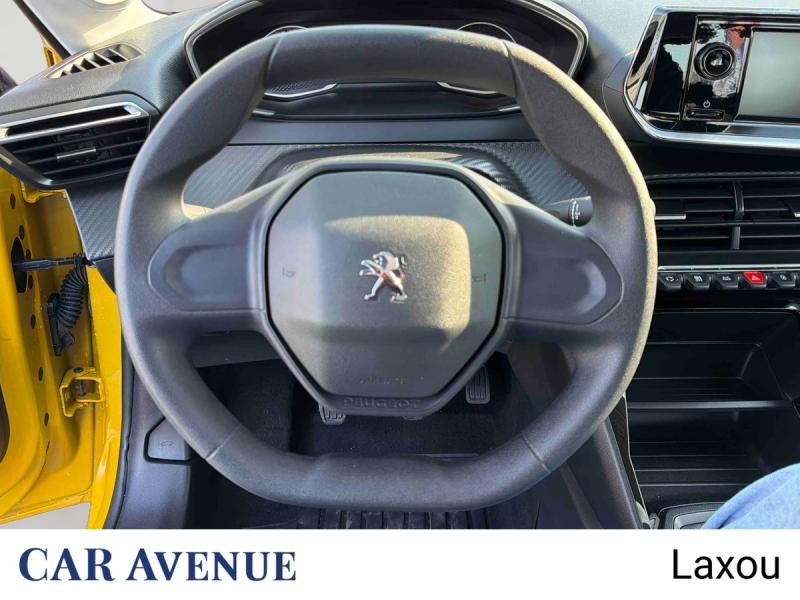 Occasion PEUGEOT 208 1.2 PureTech 75ch S&S Like 2021 Jaune 10897 € à Nancy