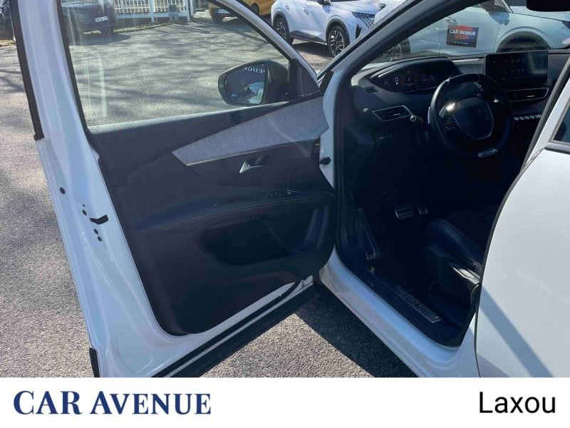 Used PEUGEOT 3008 1.2 PureTech 130ch S&S GT Pack EAT8 2022 Blanc Nacré (N) € 22100 in Nancy