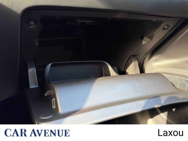 Occasion PEUGEOT 2008 1.2 Hybrid 145ch GT e-DCS6 2025 Gris Artense (M) 31490 € à Nancy