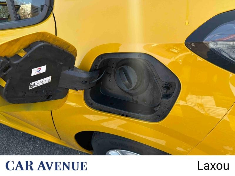 Occasion PEUGEOT 208 1.2 PureTech 75ch S&S Like 2021 Jaune 10897 € à Nancy
