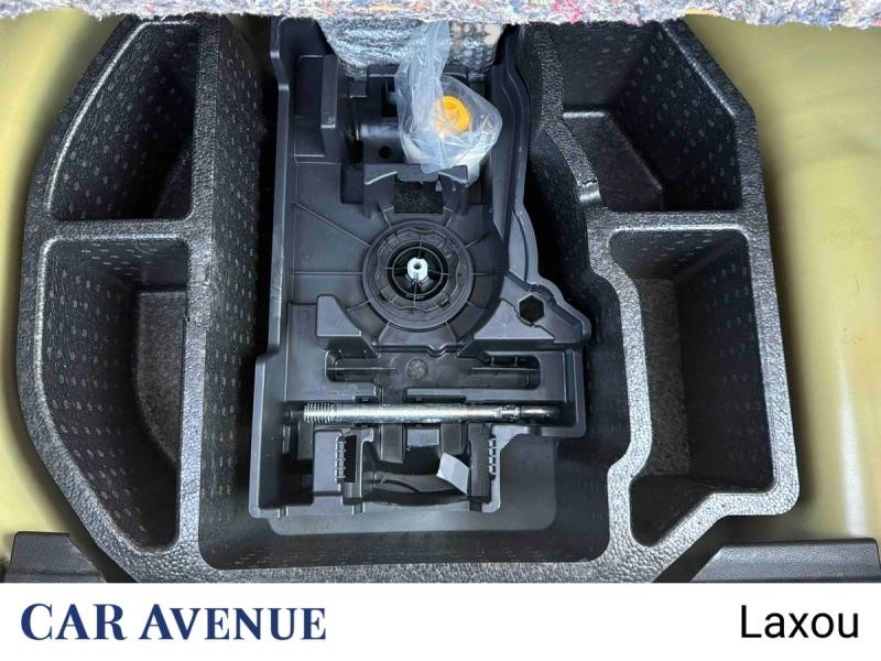 Occasion PEUGEOT 208 1.2 PureTech 75ch S&S Like 2021 Jaune 10897 € à Nancy