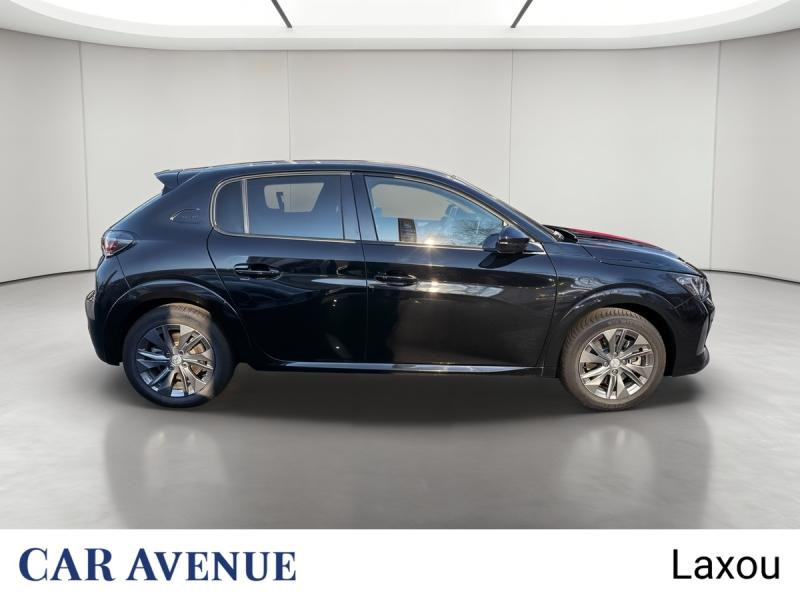 Occasion PEUGEOT 208 e-208 136ch Style 2022 Noir Perla Nera (M) 16681 € à Nancy