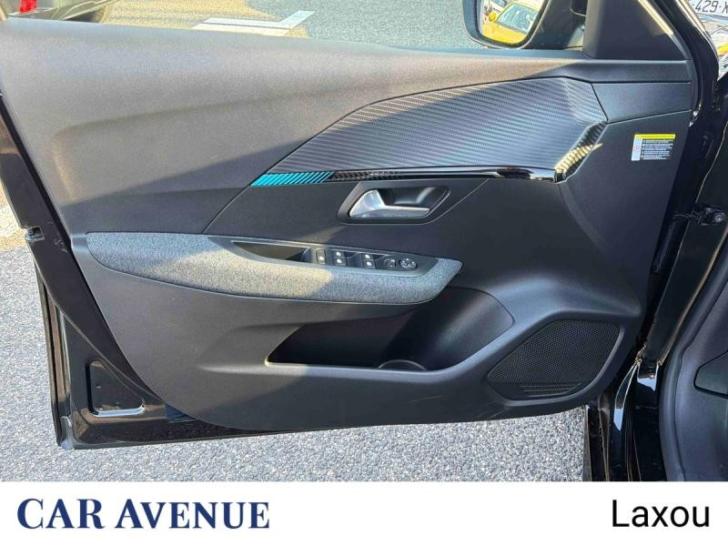 Occasion PEUGEOT 208 e-208 136ch Style 2022 Noir Perla Nera (M) 16681 € à Nancy