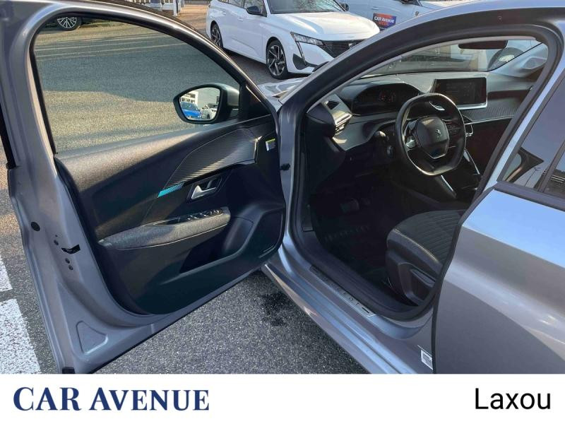 Occasion PEUGEOT 208 e-208 136ch Style 2021 Gris Artense (M) 14823 € à Nancy