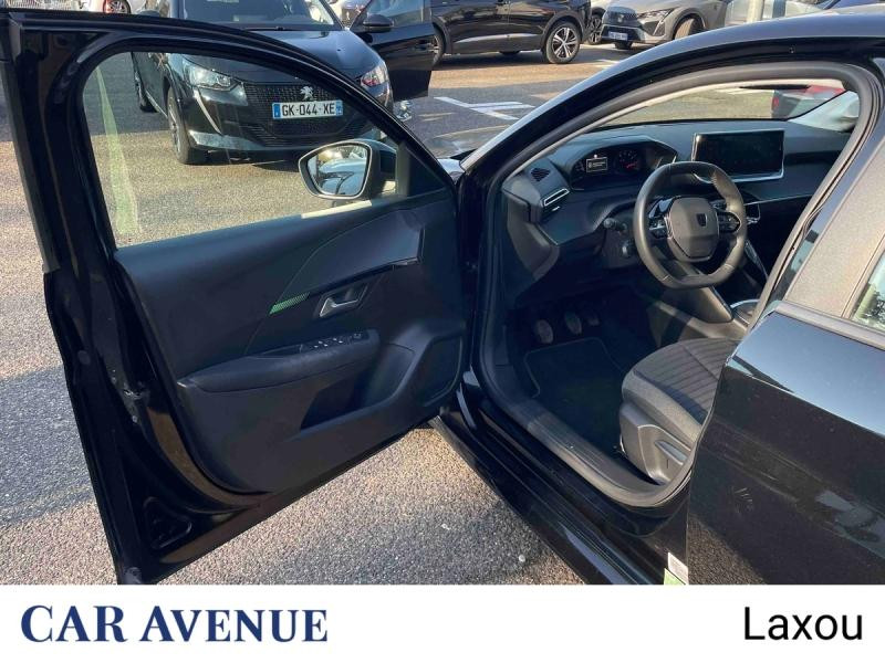 Occasion PEUGEOT 208 1.2 PureTech 100ch S&S Active 2024 Noir Perla Nera (M) 12542 € à Nancy
