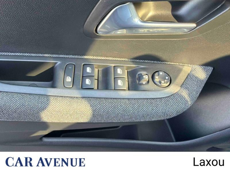 Occasion PEUGEOT 208 e-208 136ch Style 2022 Noir Perla Nera (M) 16681 € à Nancy