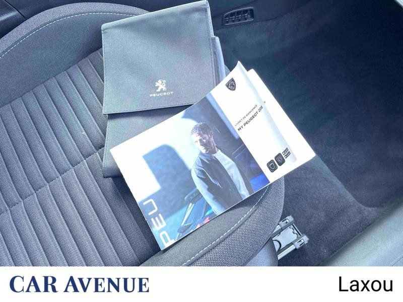 Occasion PEUGEOT 208 1.2 PureTech 100ch S&S Active 2024 Noir Perla Nera (M) 12542 € à Nancy