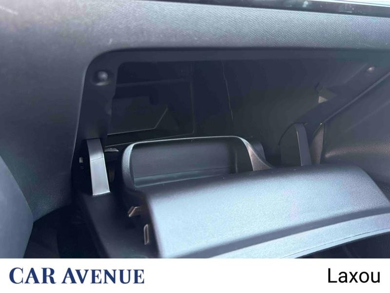 Occasion PEUGEOT 208 1.2 PureTech 100ch S&S Active 2024 Noir Perla Nera (M) 11952 € à Nancy