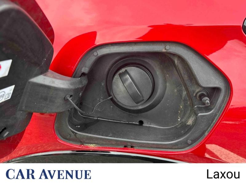 Used PEUGEOT 208 1.2 PureTech 100ch S&S GT Pack EAT8 2022 Jaune € 15998 in Nancy