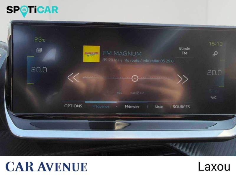 Used PEUGEOT 208 e-208 136ch GT 2022 Blanc nacré € 17641 in Nancy