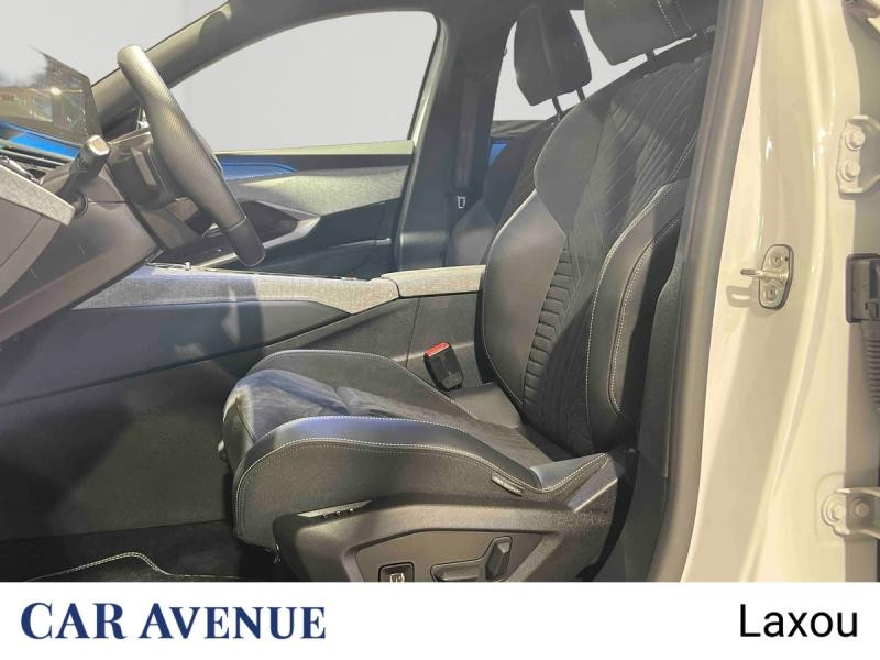 Used PEUGEOT 5008 Hybrid 145ch GT e-DCS6 2025 Blanc Okénite (M) € 32998 in Nancy