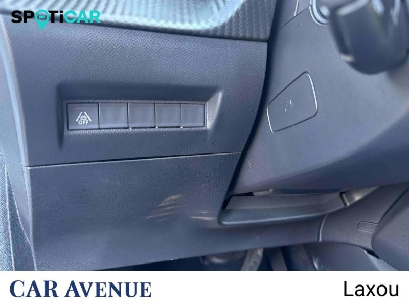 Used PEUGEOT 208 e-208 136ch GT 2022 Blanc nacré € 17641 in Nancy