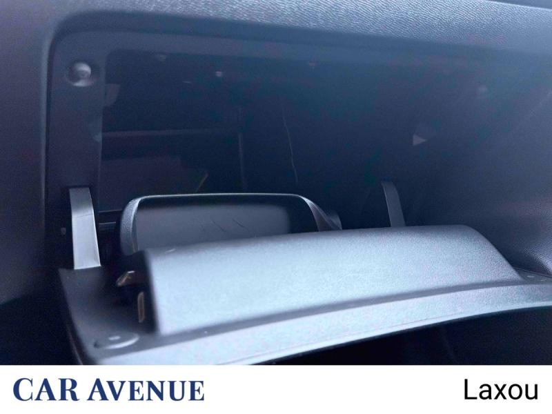 Used PEUGEOT 208 e-208 136ch Style 2022 Noir Perla Nera (M) € 16681 in Nancy