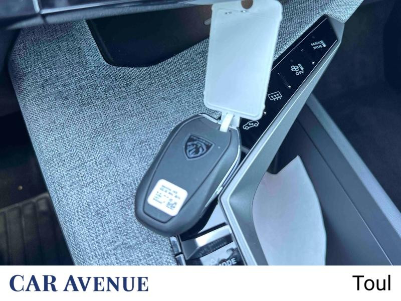 Used PEUGEOT 3008 1.2 Hybrid 145ch Allure e-DCS6 2025 Gris Titane (M) € 32327 in Nancy