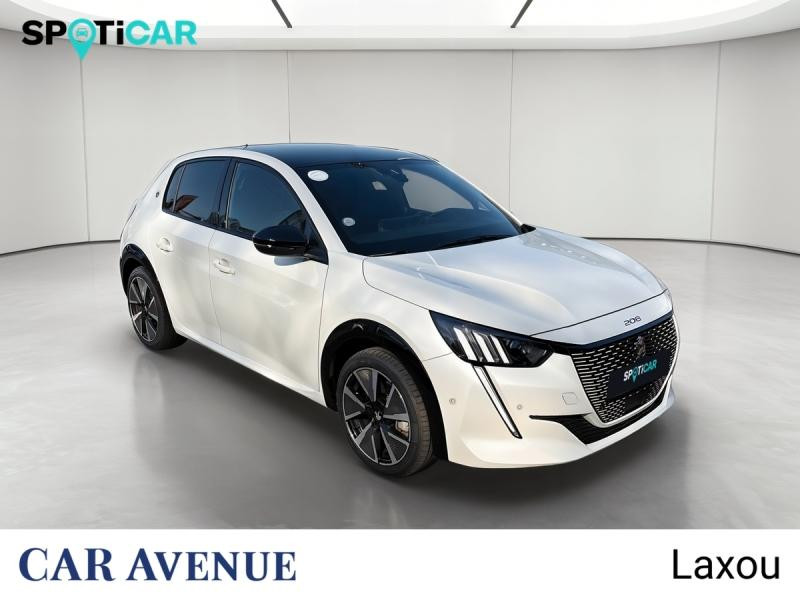 Used PEUGEOT 208 e-208 136ch GT 2022 Blanc nacré € 17641 in Nancy