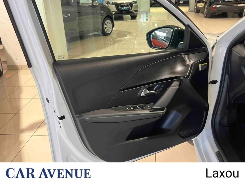 Used PEUGEOT 208 e-208 136ch GT 2021 Blanc nacré € 16891 in Nancy