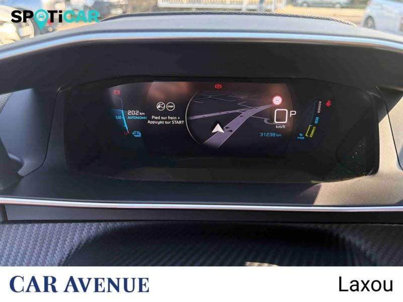 Used PEUGEOT 208 e-208 136ch GT 2022 Blanc nacré € 17641 in Nancy