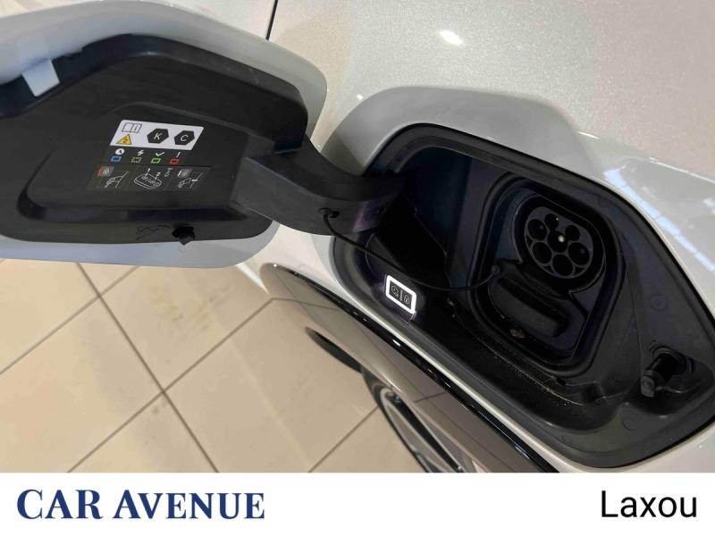 Used PEUGEOT 208 e-208 136ch GT 2021 Blanc nacré € 16891 in Nancy