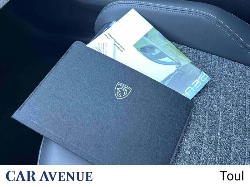 Used PEUGEOT 3008 1.2 Hybrid 145ch Allure e-DCS6 2025 Gris Titane (M) € 32327 in Nancy