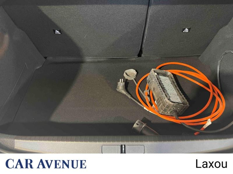 Used PEUGEOT 208 e-208 136ch GT 2021 Blanc nacré € 16891 in Nancy