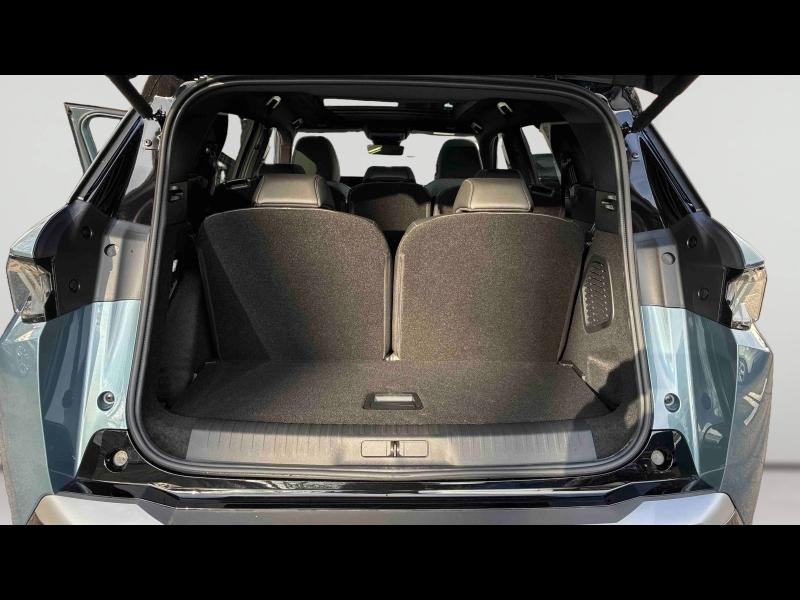 Used PEUGEOT 5008 Electrique 210ch Batterie 73 kWh GT Exclusive 2026 Bleu € 45990 in Nancy