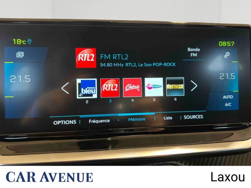 Used PEUGEOT 208 e-208 136ch GT 2021 Blanc nacré € 16891 in Nancy