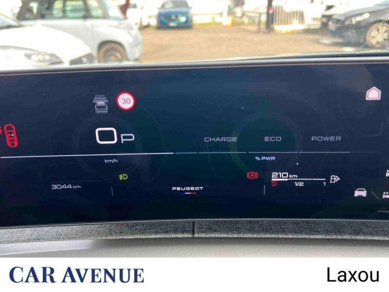 Used PEUGEOT 3008 1.2 Hybrid 136ch Allure e-DCS6 2025 Bleu Ingaro (M) € 32056 in Nancy
