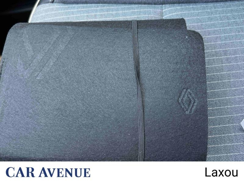 Occasion RENAULT Clio 1.0 TCe 90ch Techno 2023 Gris Schiste 16813 € à Nancy