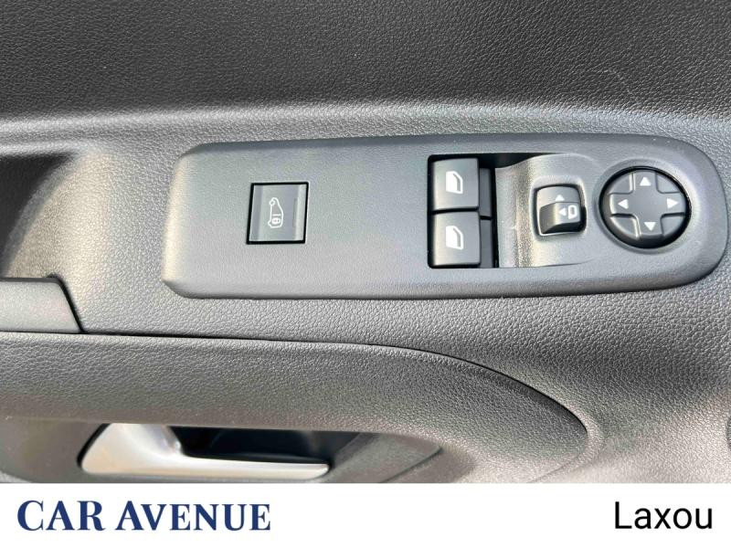 Occasion PEUGEOT Partner M 650kg BlueHDi 100ch S&S Cabine Multiflex 3 places Pack Asphalt Connect 2024 Blanc Icy 19563 € à Nancy