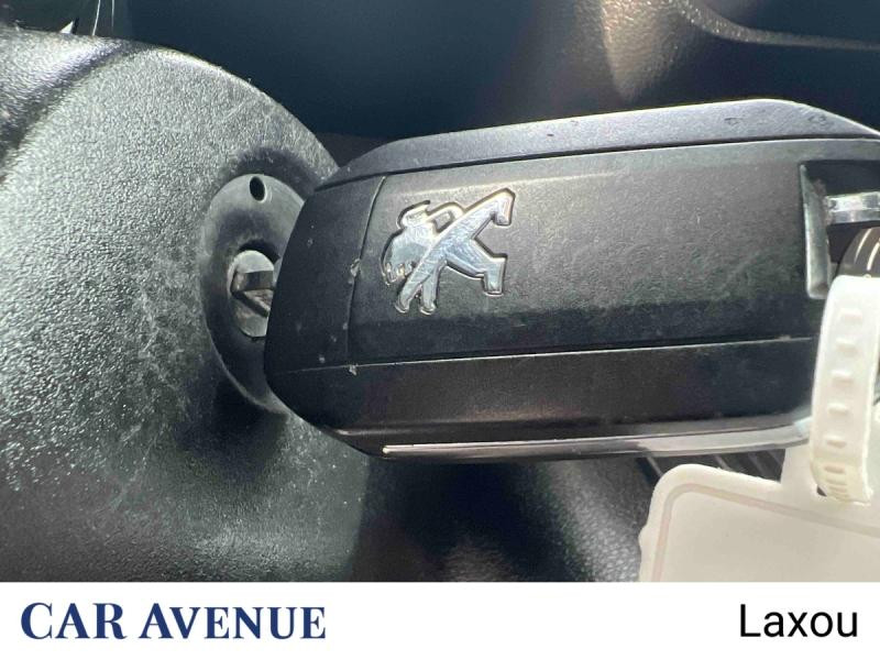 Occasion PEUGEOT Partner M 650kg BlueHDi 100ch S&S Cabine Multiflex 3 places Pack Asphalt Connect 2024 Blanc Icy 19563 € à Nancy