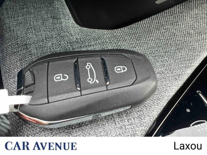 Used PEUGEOT 3008 1.2 Hybrid 136ch Allure e-DCS6 2025 Bleu Ingaro (M) € 32056 in Nancy