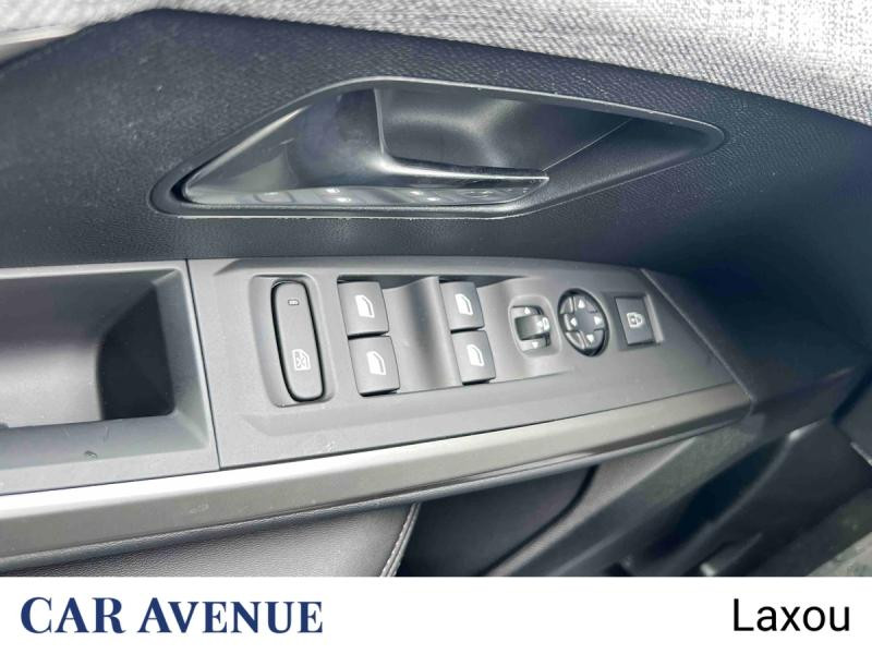 Used PEUGEOT 3008 1.2 Hybrid 136ch Allure e-DCS6 2025 Bleu Ingaro (M) € 32056 in Nancy